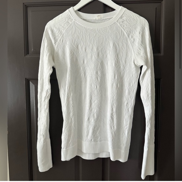 lululemon athletica Tops - Lululemon Rest Less Textured Floral White Long Sleeve Shirt 10 Crew Neck Top Tee